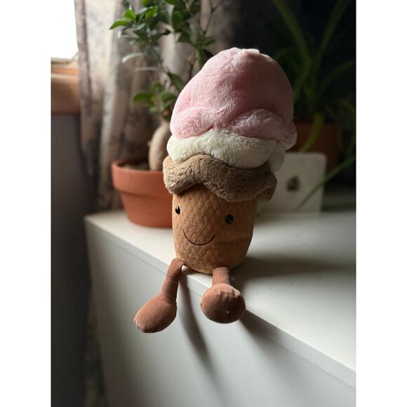 Jellycat Neapolitan Ice Cream Cone Vanilla Strawberry Chocolate HTF Rare
